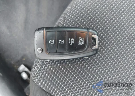 2019 Hyundai Accent Se z USA, uszkodzony, nr VIN 3KPC24A35KE085287